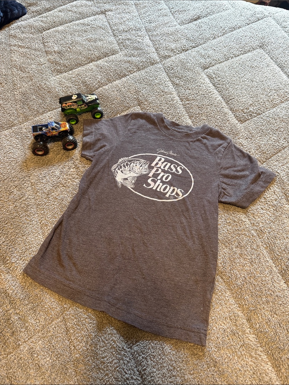 Bass Pro Shops Kids' Brown Heather Tee with White Logo